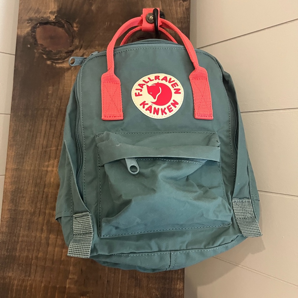 Fjällräven Kånken Mini Backpack